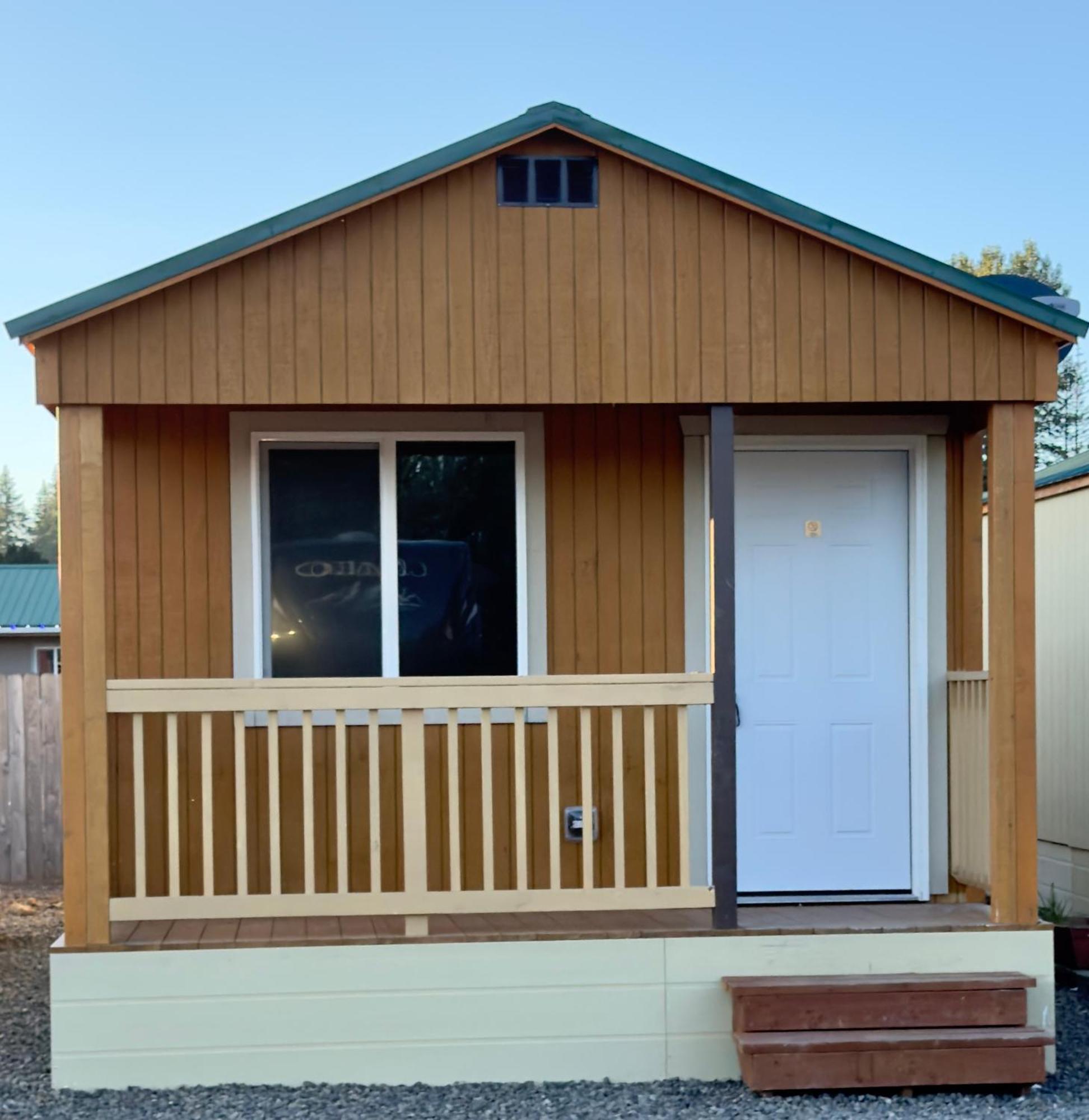 Far West Cabin-Tiny Homes Rental ฟอร์กส์ ภายนอก รูปภาพ
