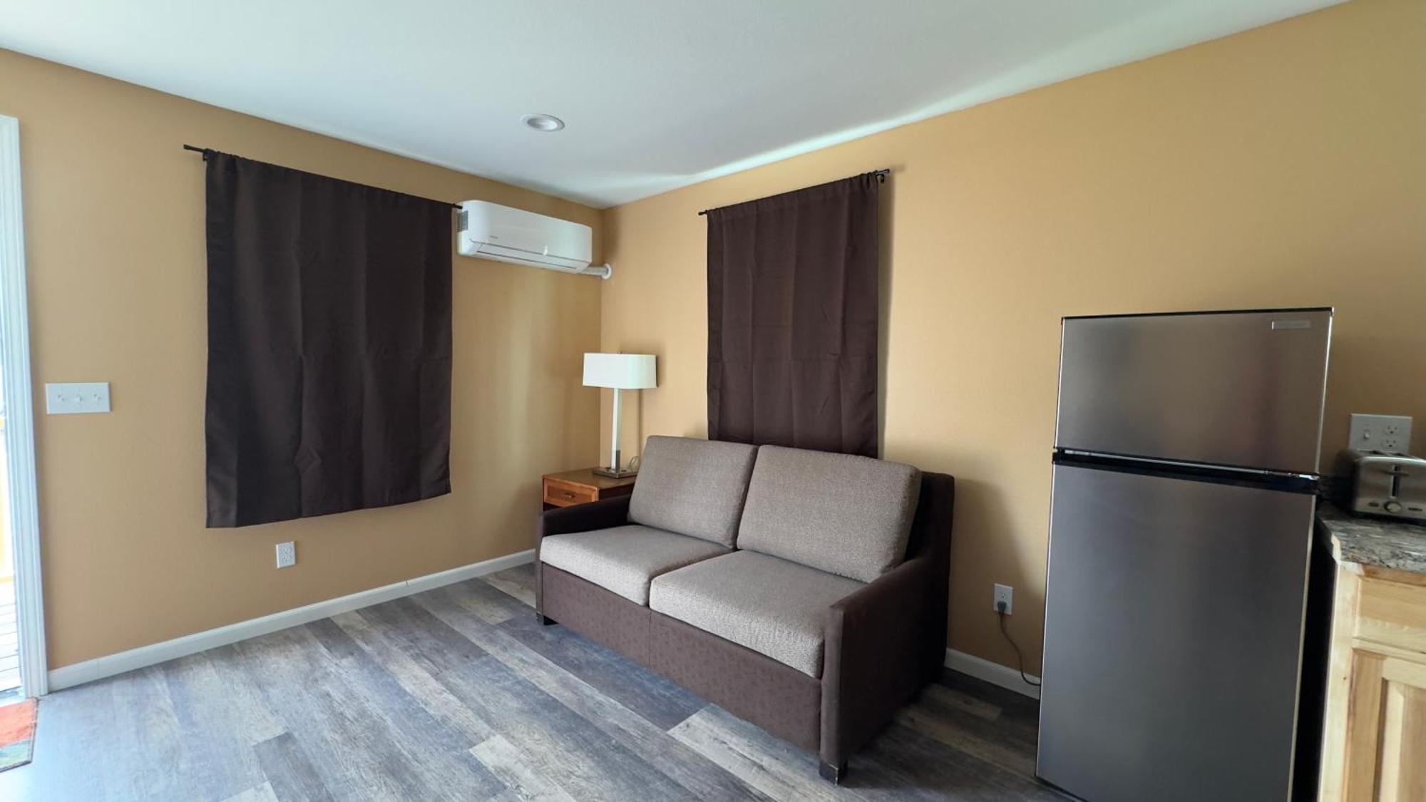 Far West Cabin-Tiny Homes Rental ฟอร์กส์ ภายนอก รูปภาพ